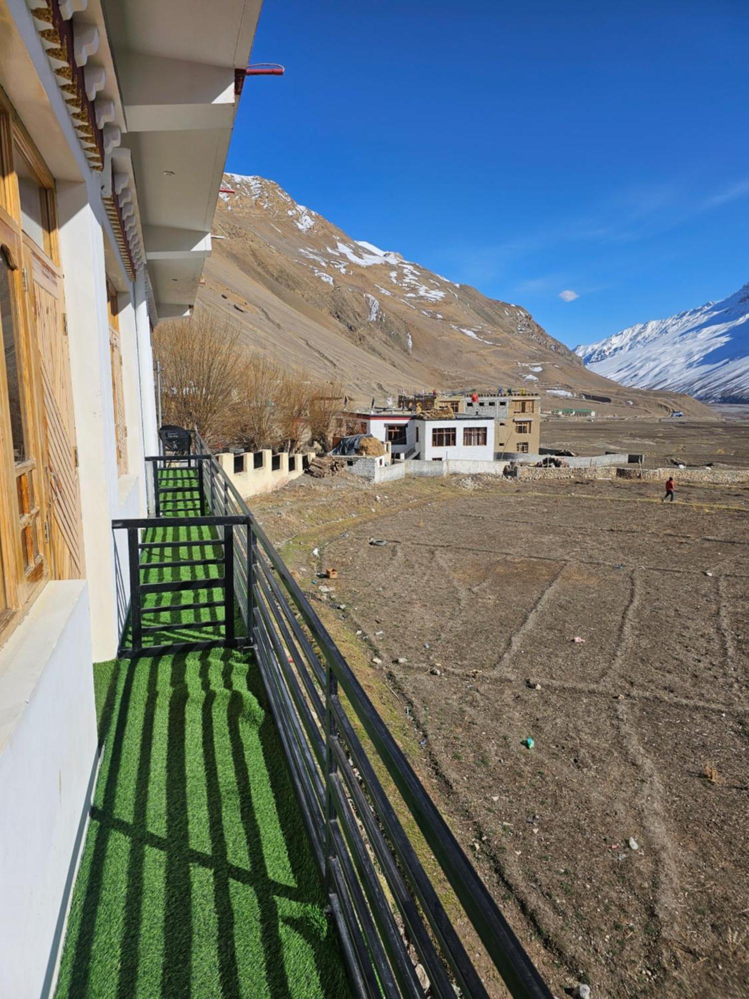 The Alpinist Cafe And Retreat Hotel Kaza Værelse billede